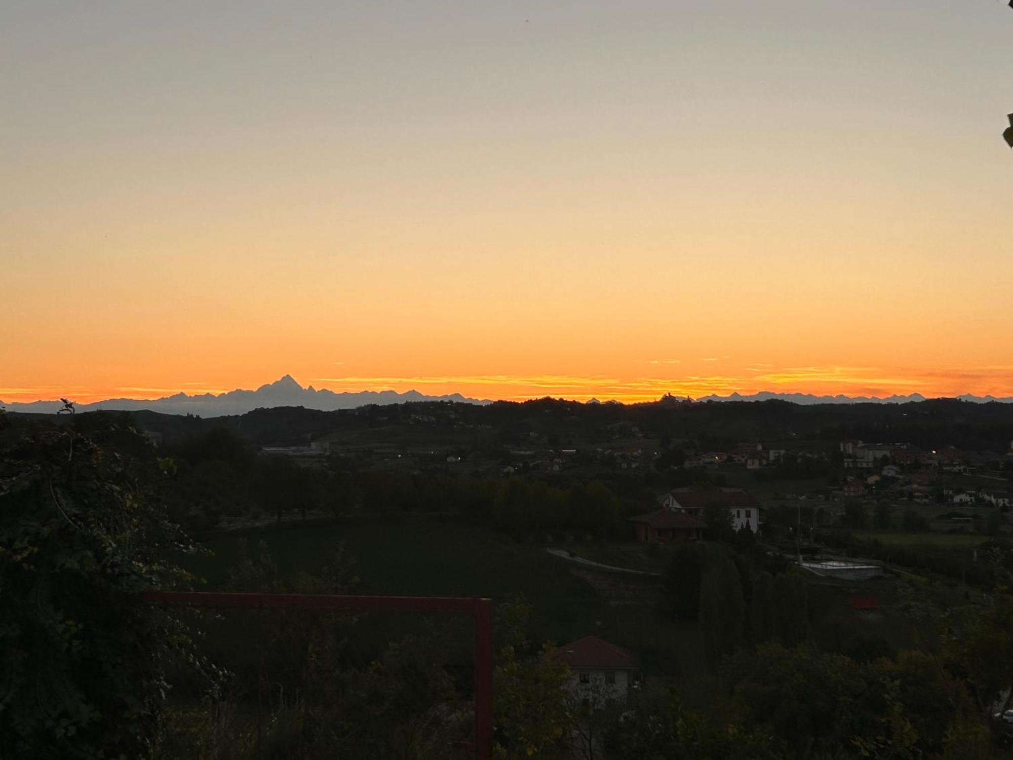 Tenuta Agricola La Cava- Cantina E Agriturismo San Damiano dʼAsti Exterior foto